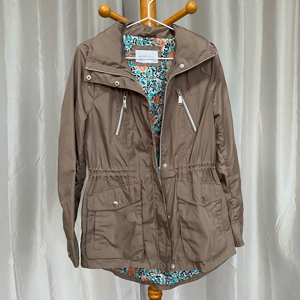 BCBGeneration Beige Floral Hooded Utility Anorak